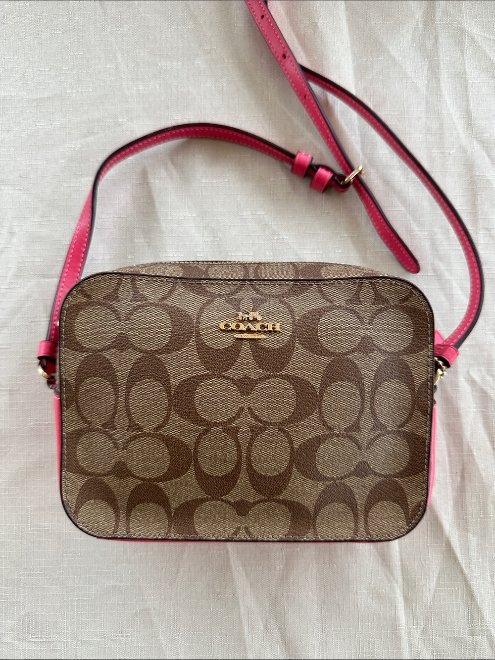 Coach mimi Jamie camera bag Signature Crossbody with Pink Trim